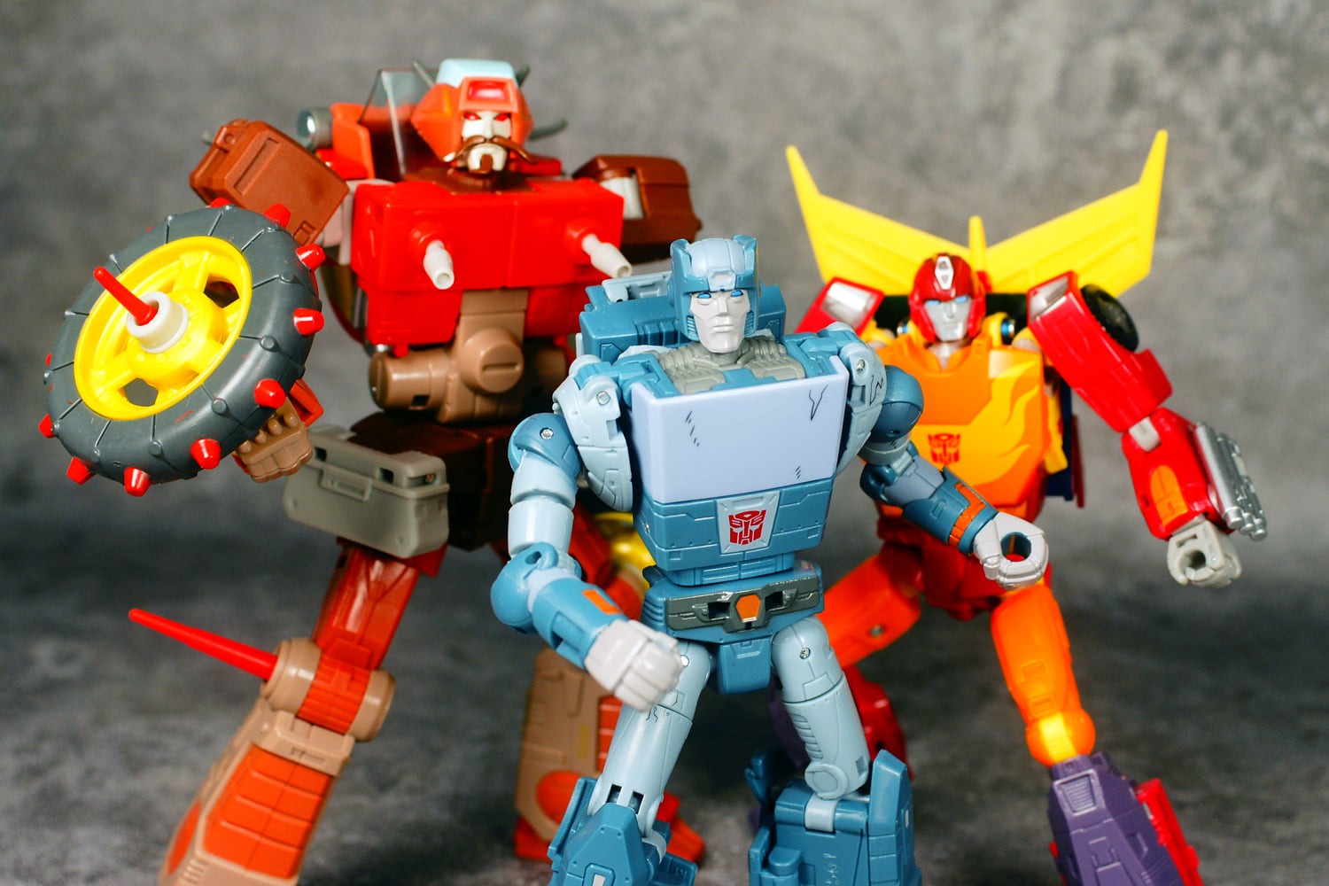 Transformers News: Comparison Images of Transformers Buzzworthy SS86 Cliffjumper and Kup with Original Releases Transformers News: Comparison Images of Transformers Buzzworthy SS86 Cliffjumper and Kup with Original Releases