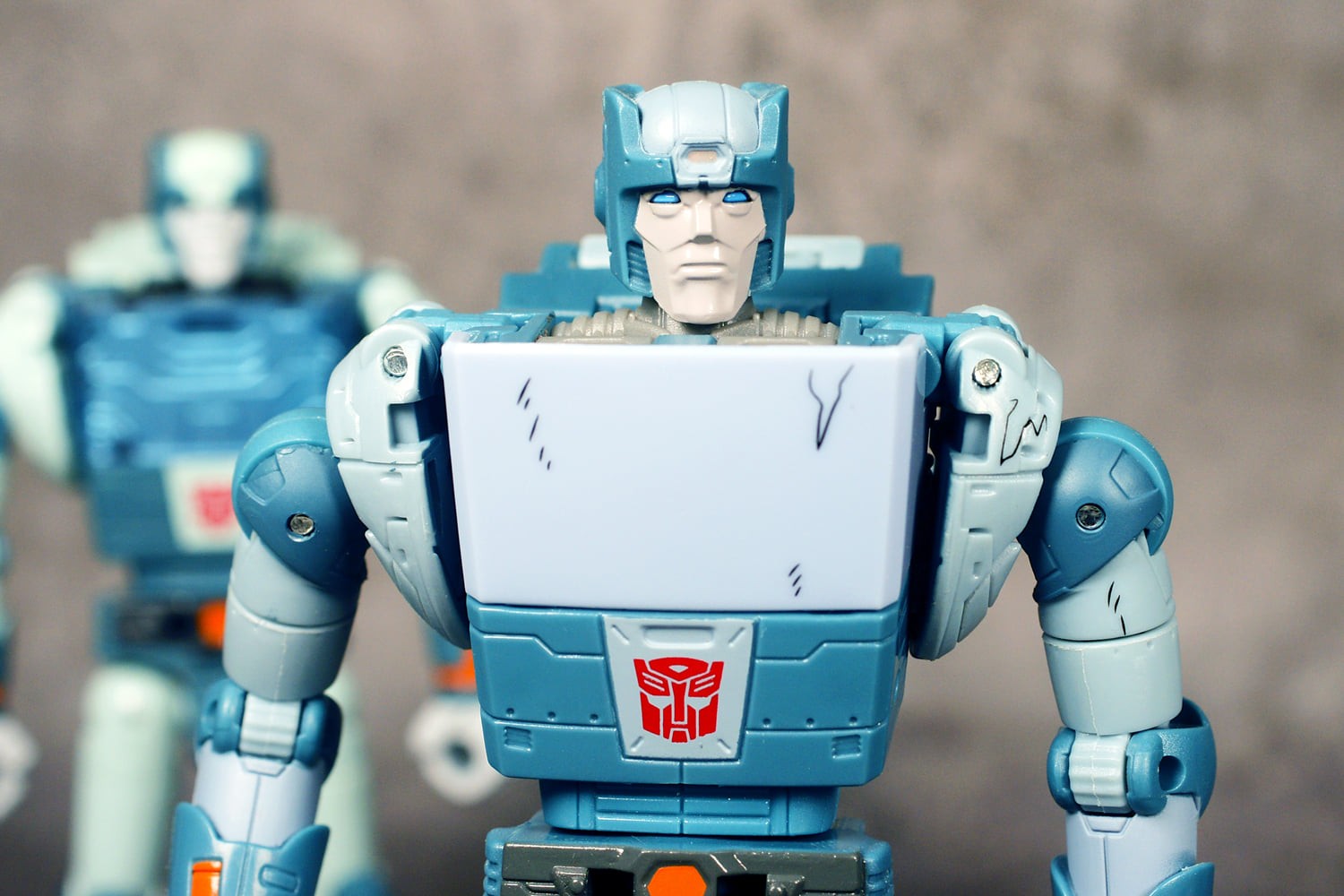 Transformers News: Comparison Images of Transformers Buzzworthy SS86 Cliffjumper and Kup with Original Releases Transformers News: Comparison Images of Transformers Buzzworthy SS86 Cliffjumper and Kup with Original Releases