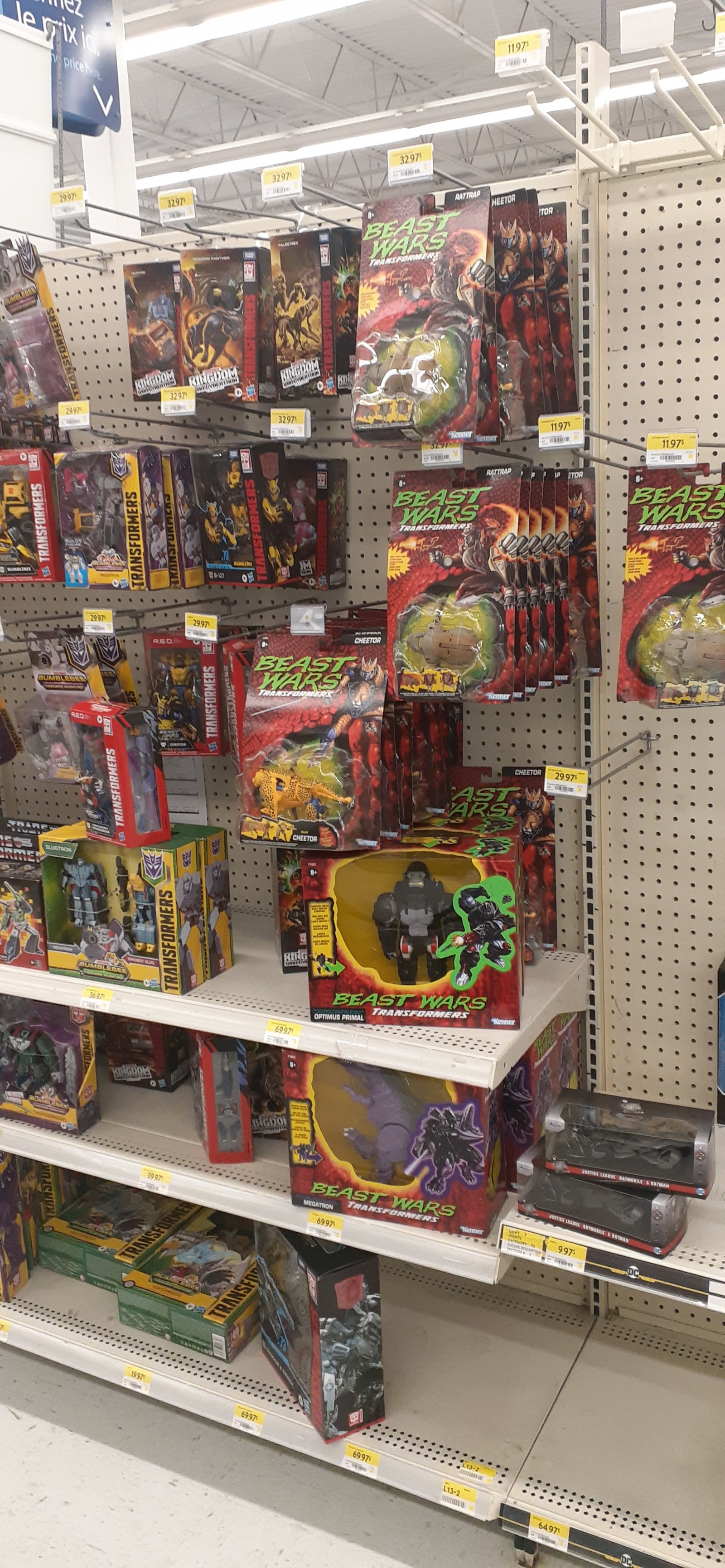Transformers News: Tigatron Reissue Released in Canadian Walmarts within an Aisle Standee to Accomodate more Product Transformers News: Tigatron Reissue Released in Canadian Walmarts within an Aisle Standee to Accomodate more Product