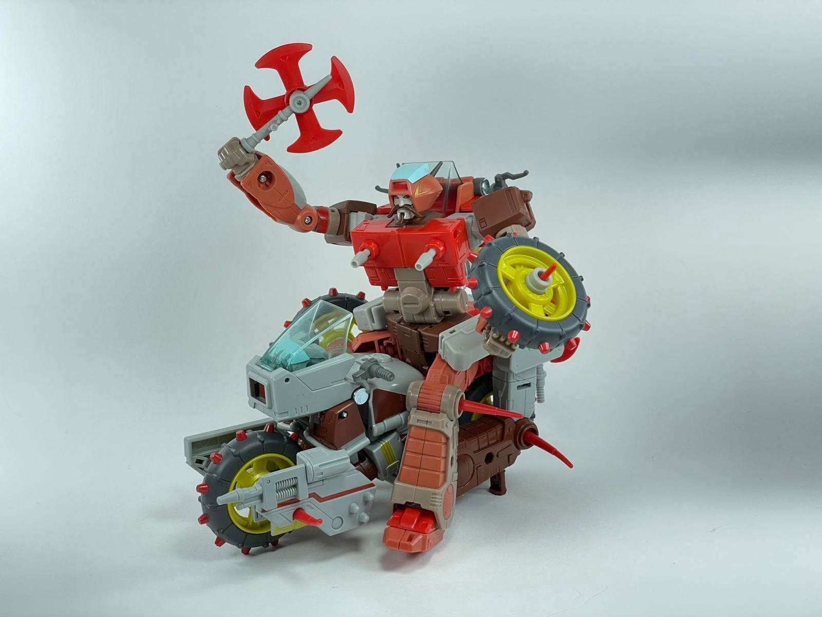 Transformers News: More In Hand Images of SS 86 Junkyard with First Look at Alt Mode Transformers News: More In Hand Images of SS 86 Junkyard with First Look at Alt Mode