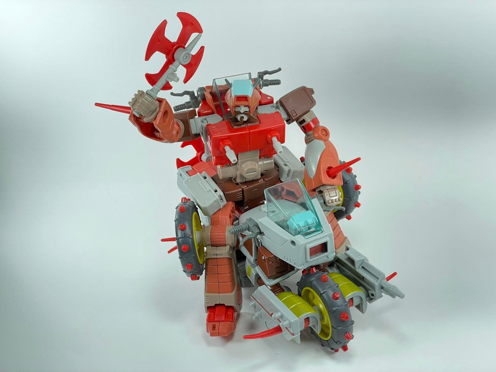 Transformers News: More In Hand Images of SS 86 Junkyard with First Look at Alt Mode Transformers News: More In Hand Images of SS 86 Junkyard with First Look at Alt Mode