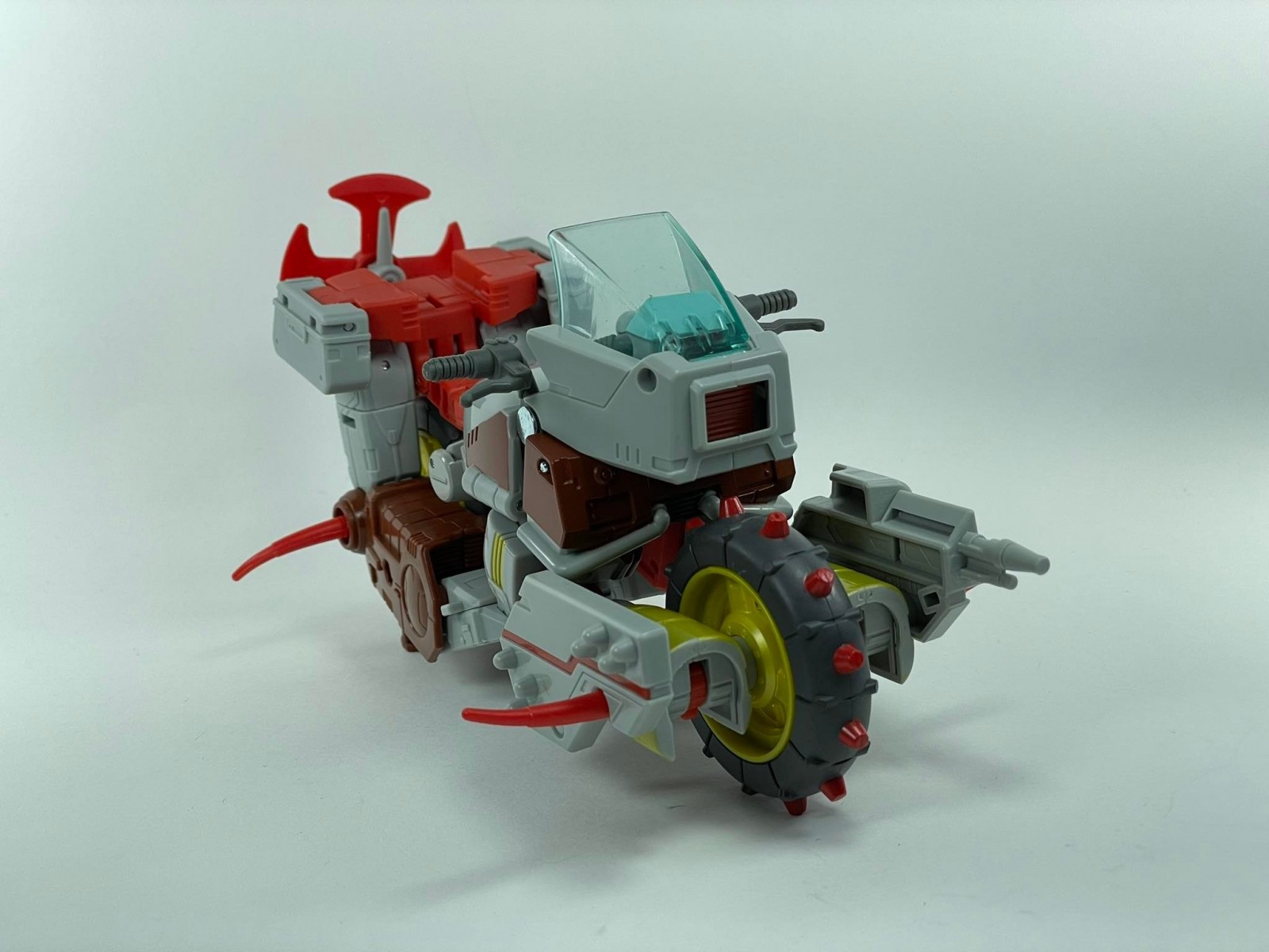 Transformers News: More In Hand Images of SS 86 Junkyard with First Look at Alt Mode Transformers News: More In Hand Images of SS 86 Junkyard with First Look at Alt Mode