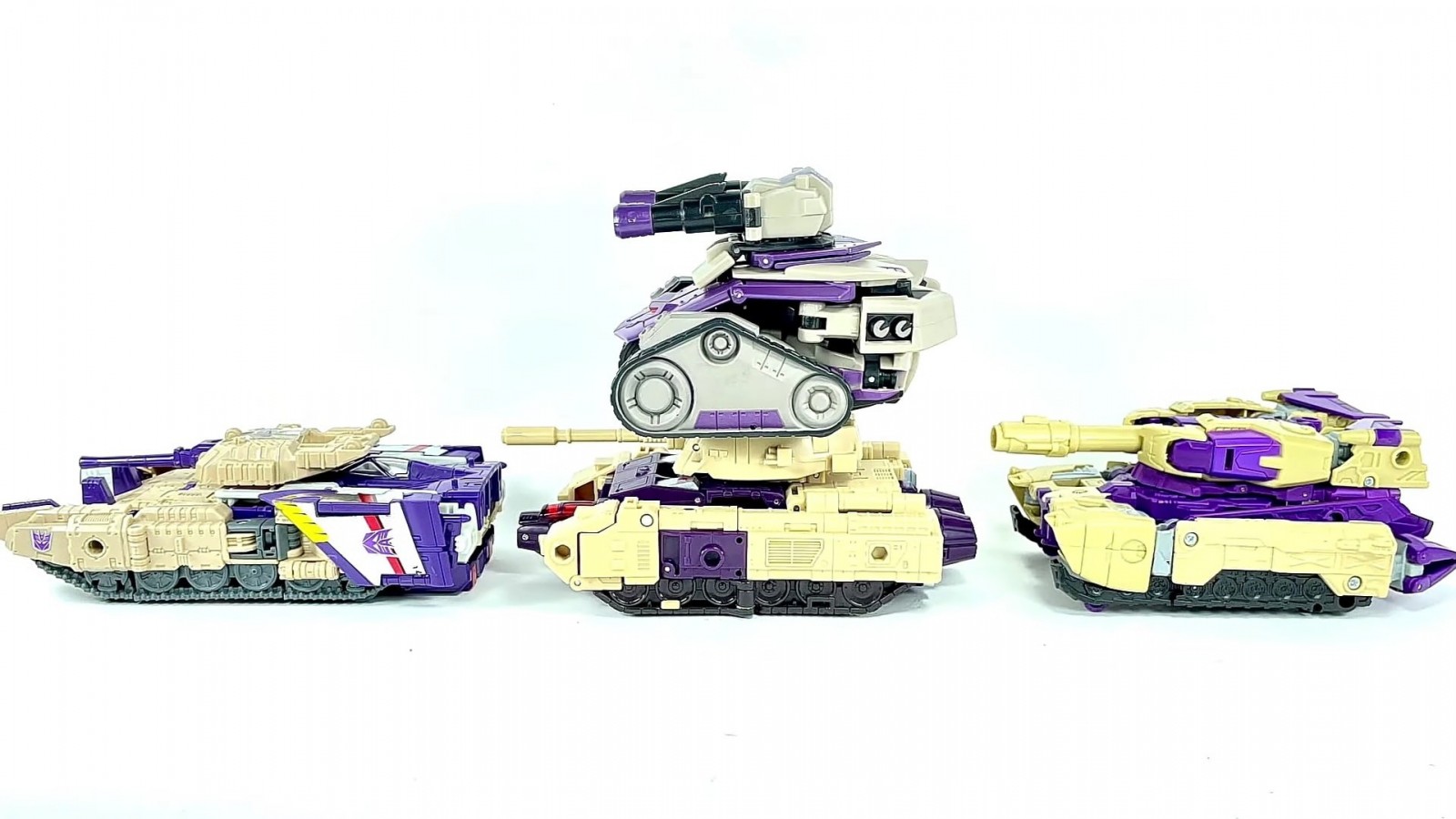 Transformers News: New Comparison Shots to Give You a Sense of Legacy Blitzwing's Scale Transformers News: New Comparison Shots to Give You a Sense of Legacy Blitzwing's Scale