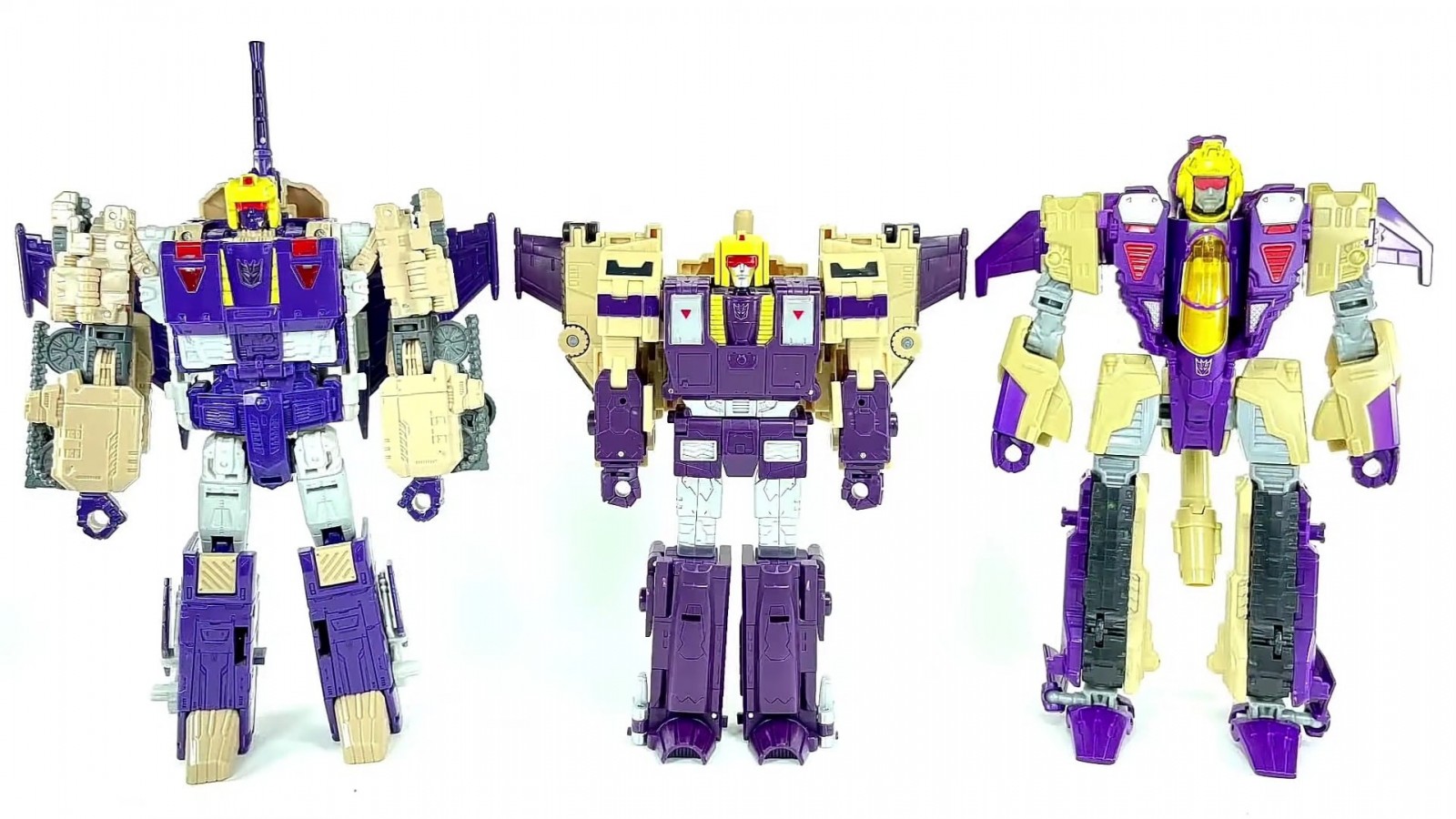 Transformers News: New Comparison Shots to Give You a Sense of Legacy Blitzwing's Scale Transformers News: New Comparison Shots to Give You a Sense of Legacy Blitzwing's Scale