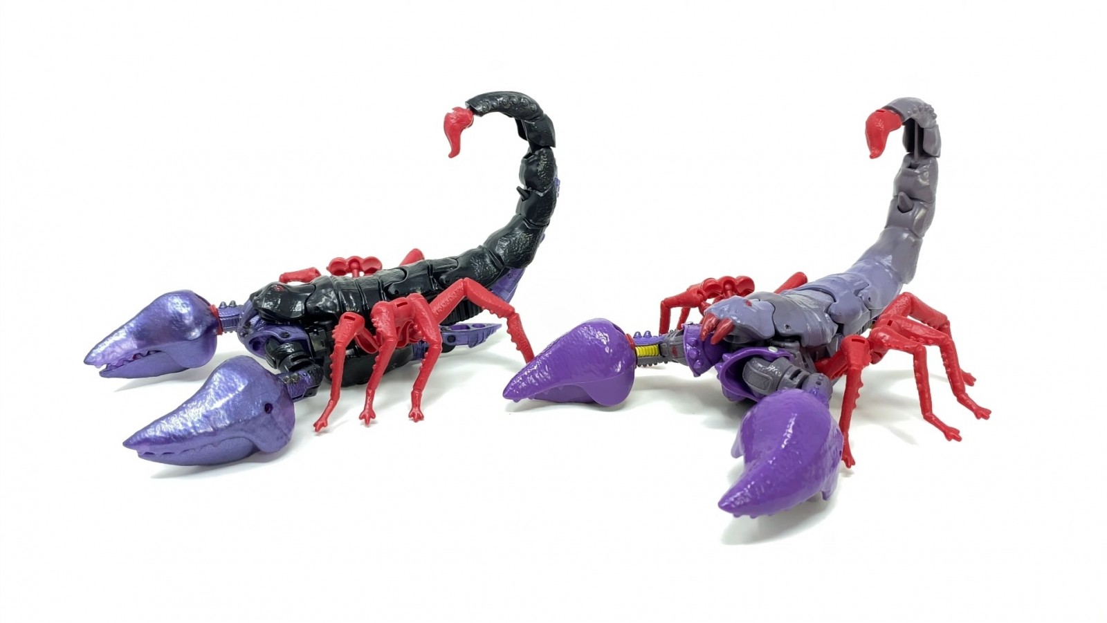 Transformers News: Better Look at Upcoming Buzzworthy Bumblebee Toy Deco Scorponok and Parasite
