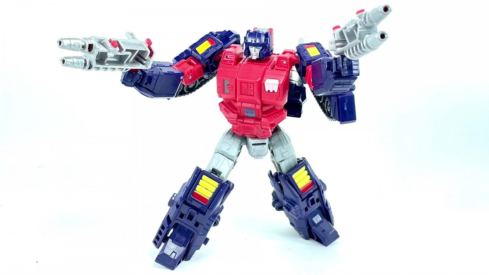 Transformers News: Better Look at Upcoming Amazon Exclusive Wrecker Topspin
