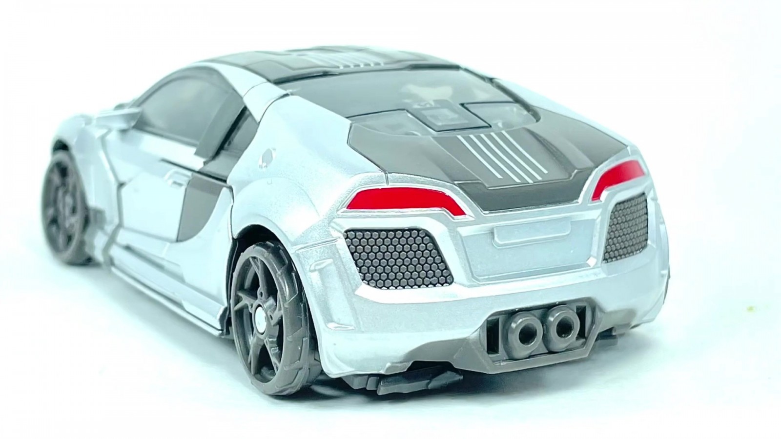 Transformers News: A Better Look at Studio Series ROTF Deluxe Sideways Transformers News: A Better Look at Studio Series ROTF Deluxe Sideways
