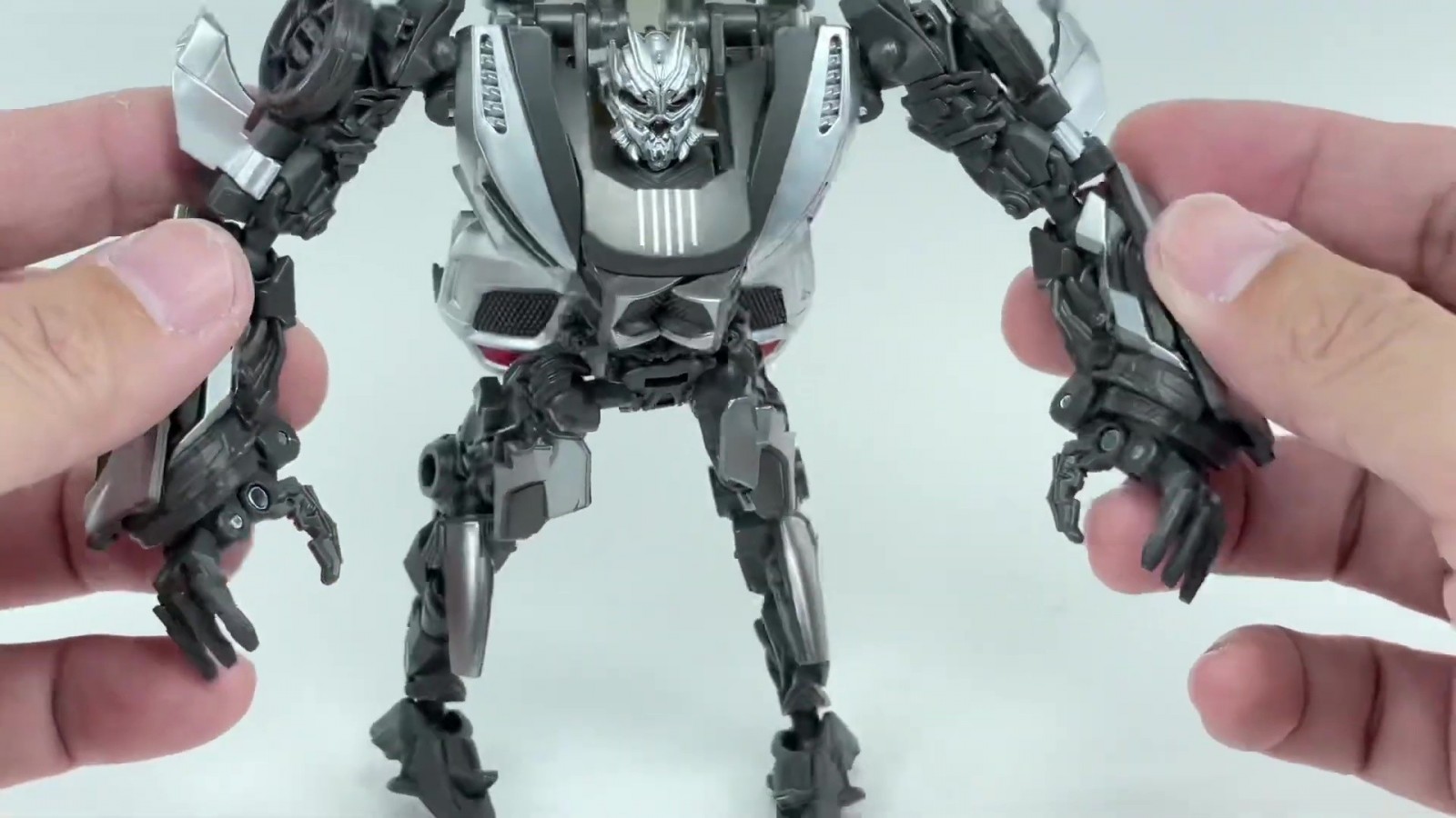 Transformers News: A Better Look at Studio Series ROTF Deluxe Sideways Transformers News: A Better Look at Studio Series ROTF Deluxe Sideways