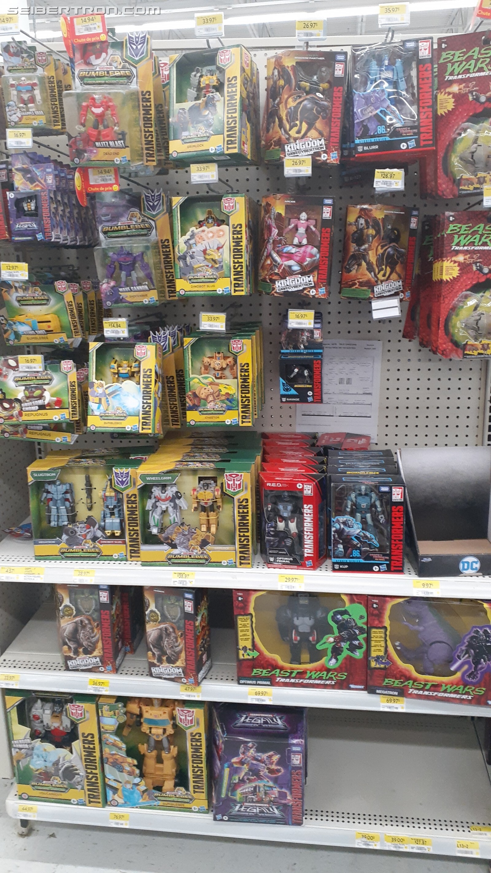 Transformers News: Rundown of Latest Canadian Sightings with all of Legacy Wave 1 and Buzzworthy Wave 2 Deluxes