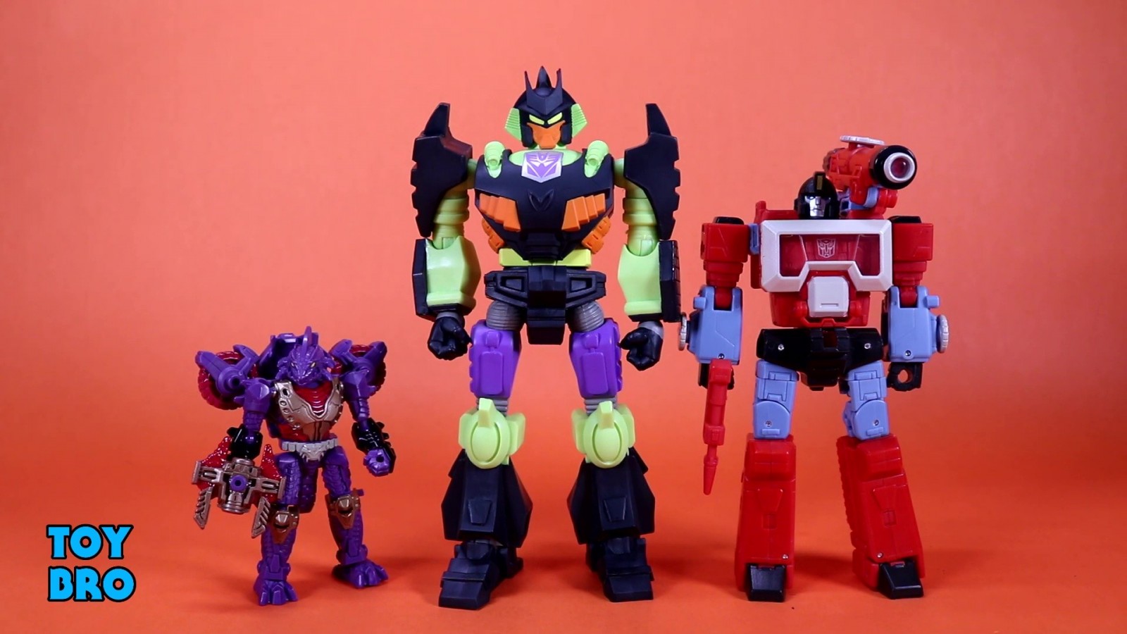 Transformers News: In Hand Look at Super7 Ultimates Transformers Action Master Figures