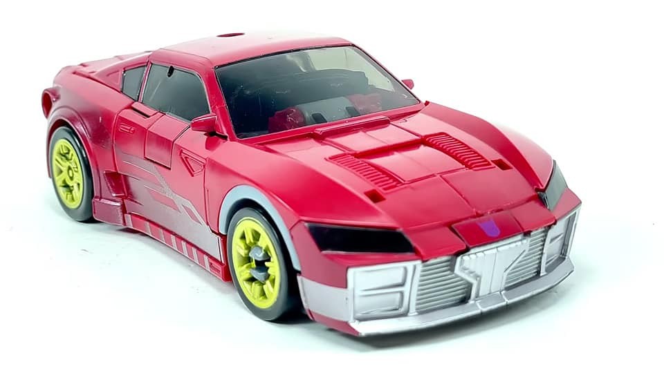 Transformers News: New Images for Legacy Wildriider, Elita-1, and Knockout