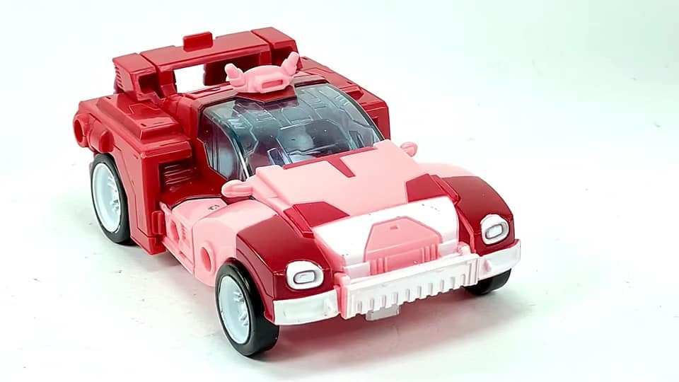 Transformers News: New Images for Legacy Wildriider, Elita-1, and Knockout