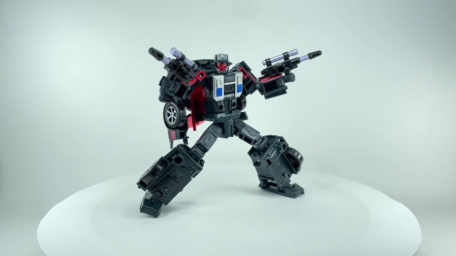 Transformers News: New Images for Legacy Wildriider, Elita-1, and Knockout