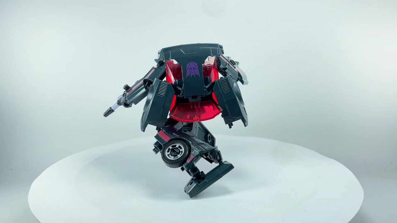 Transformers News: New Images for Legacy Wildriider, Elita-1, and Knockout