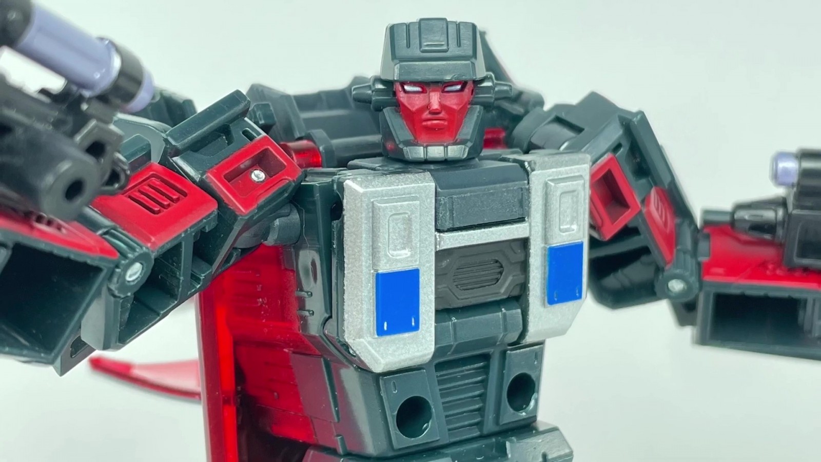 Transformers News: New Images for Legacy Wildriider, Elita-1, and Knockout