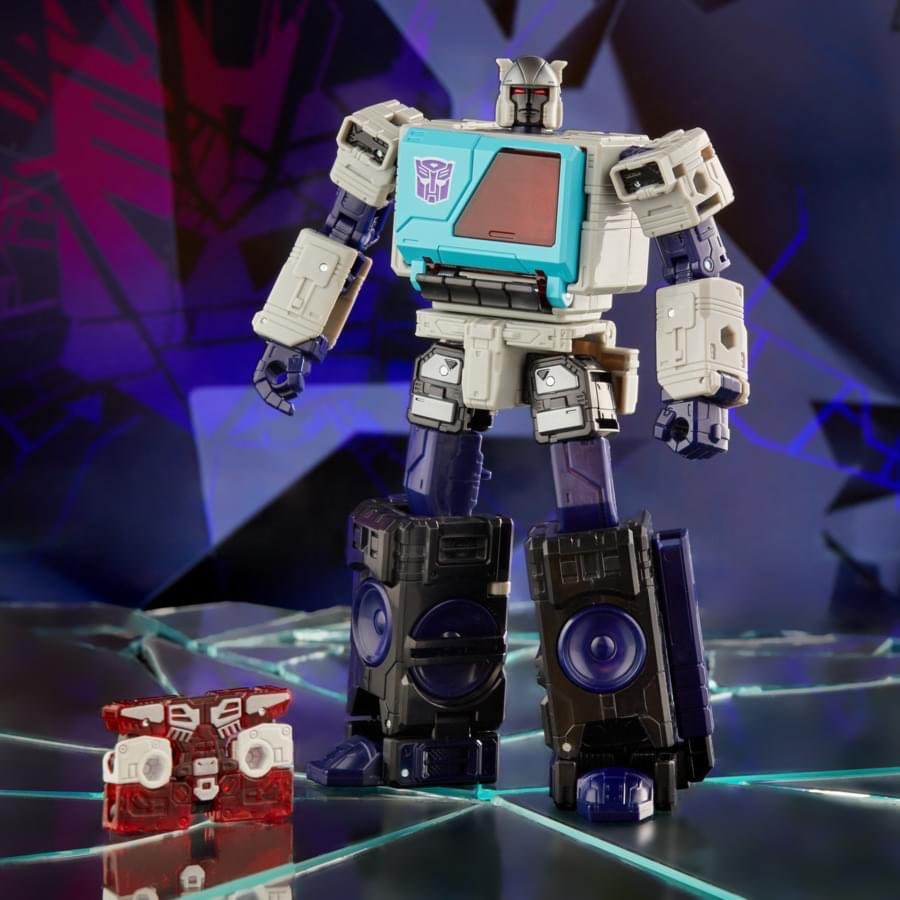 Transformers News: Shattered Glass Baster Up On Pulse for Transformers Tuesday Transformers News: Shattered Glass Baster Up On Pulse for Transformers Tuesday