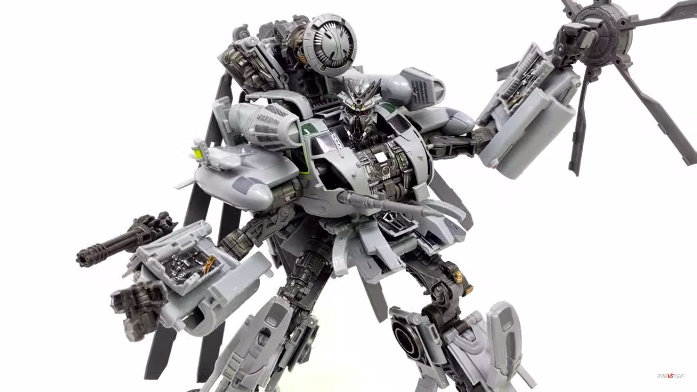 Transformers News: In-Hand Images - Transformers Movie Masterpiece MPM-13 Blackout