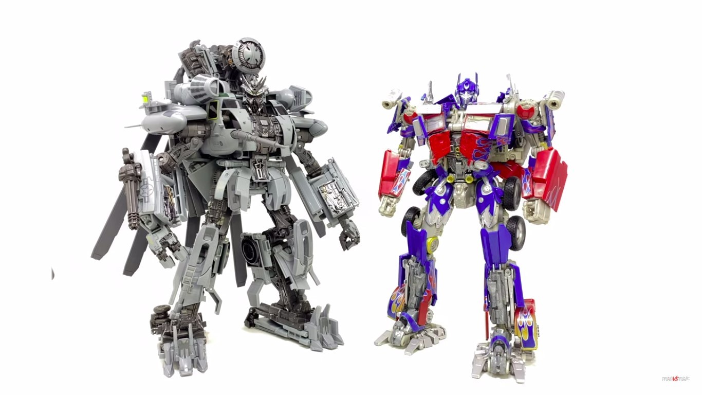 Transformers News: In-Hand Images - Transformers Movie Masterpiece MPM-13 Blackout
