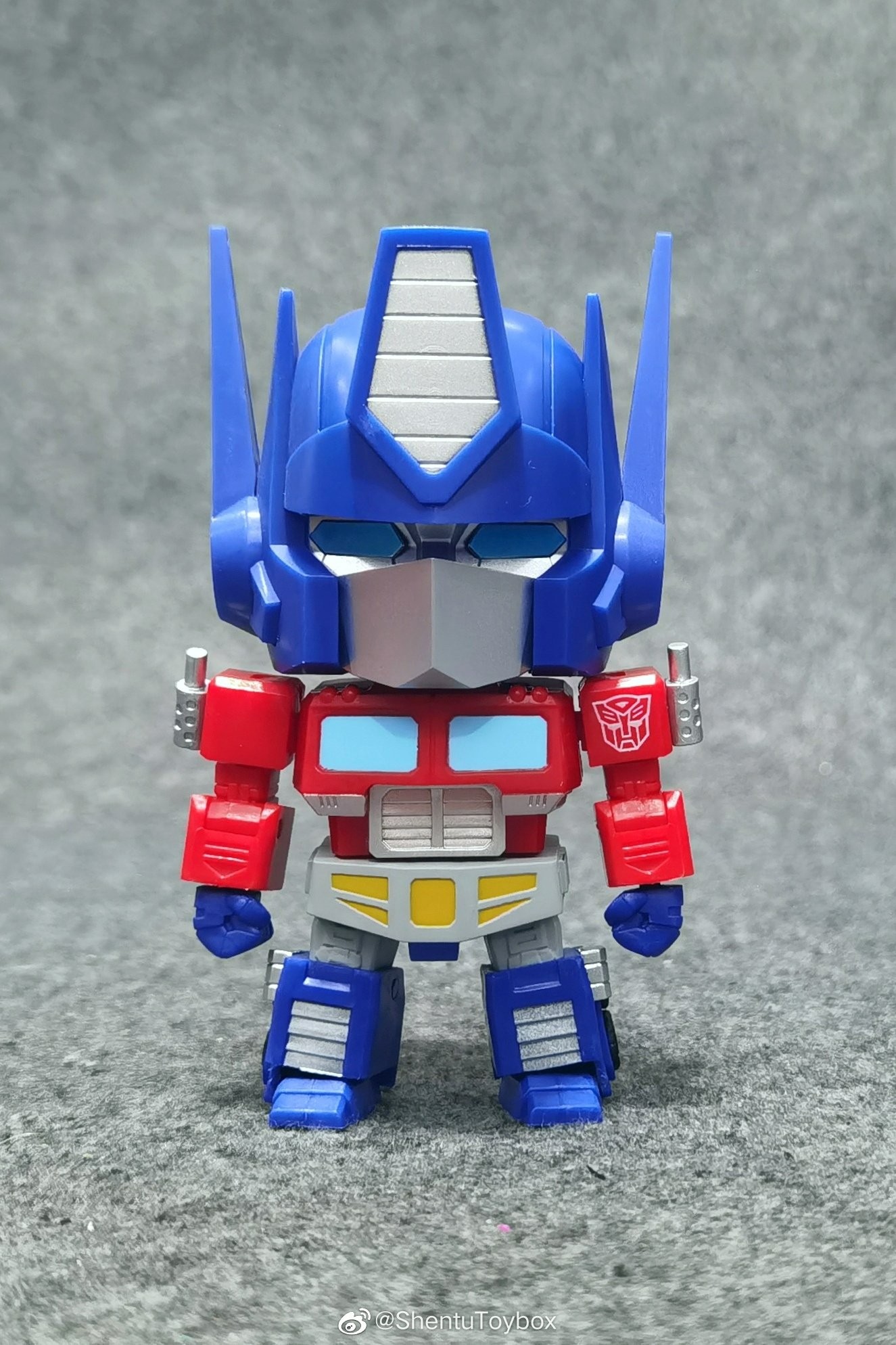 Transformers News: Cuteness Overload with these Nendroid Optimus Prime In Hand Images Transformers News: Cuteness Overload with these Nendroid Optimus Prime In Hand Images