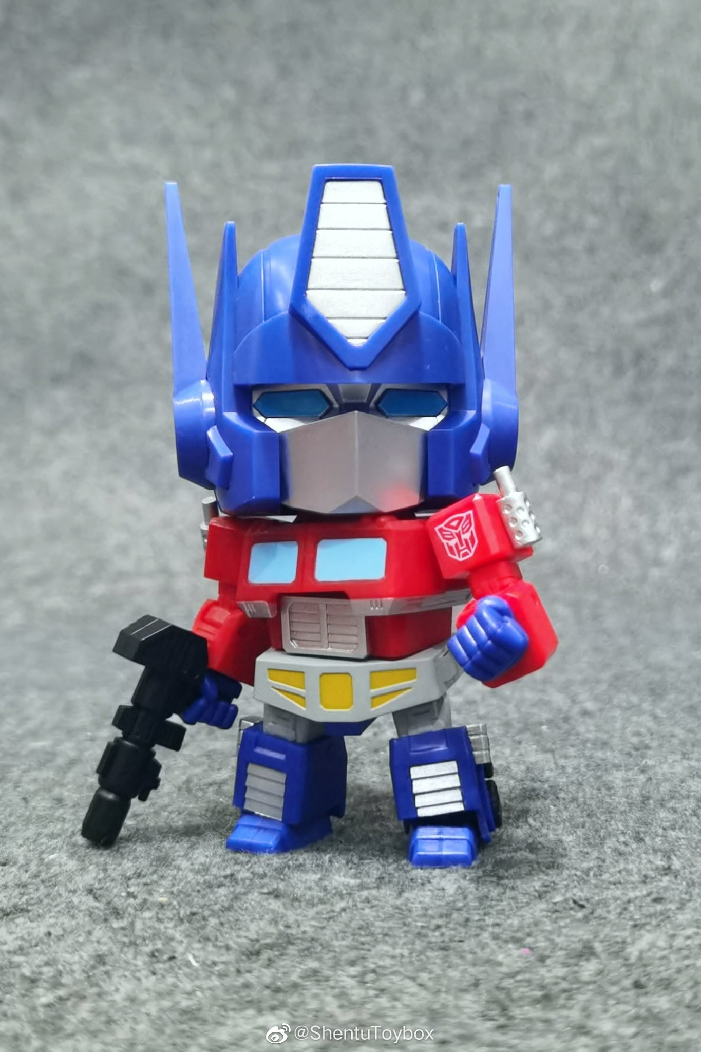 Transformers News: Cuteness Overload with these Nendroid Optimus Prime In Hand Images Transformers News: Cuteness Overload with these Nendroid Optimus Prime In Hand Images