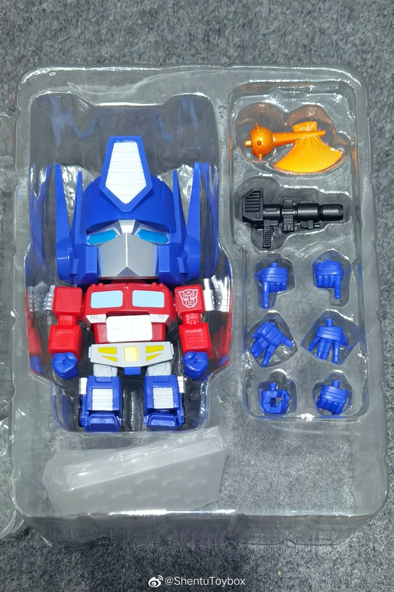 Transformers News: Cuteness Overload with these Nendroid Optimus Prime In Hand Images Transformers News: Cuteness Overload with these Nendroid Optimus Prime In Hand Images