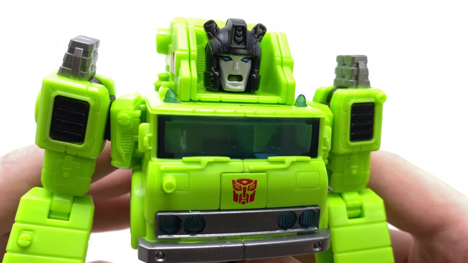 Transformers News: In Hand Images of Velocitron Hauler Transformers News: In Hand Images of Velocitron Hauler