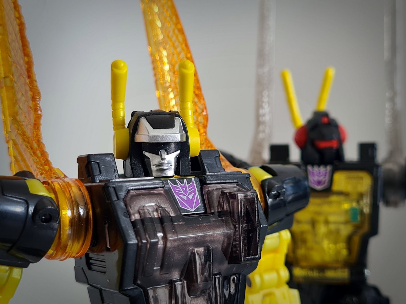 Transformers News: New Pics Show that the Transformers Creatures Collide 4 Pack Have Alternate Heads