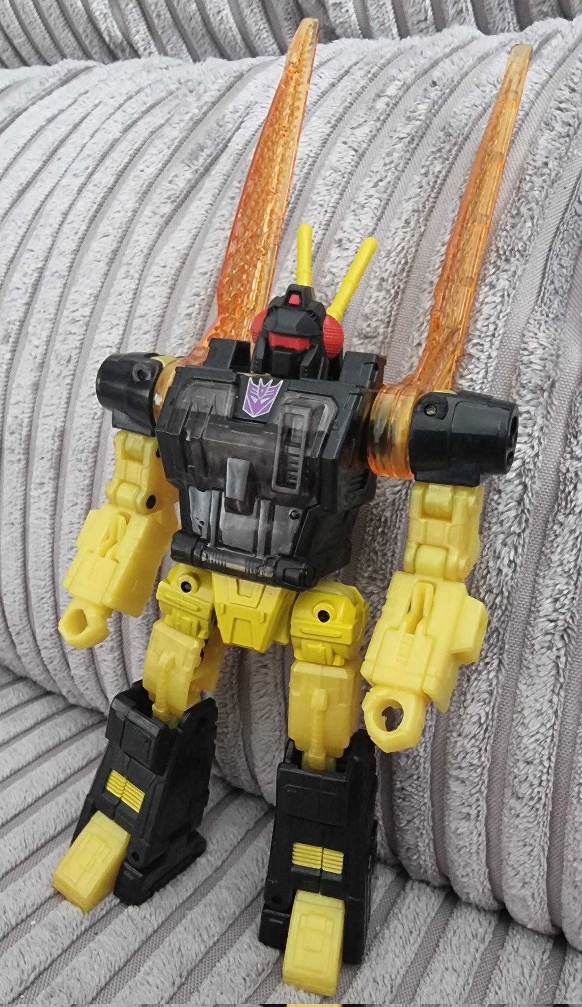 Transformers News: New Pics Show that the Transformers Creatures Collide 4 Pack Have Alternate Heads