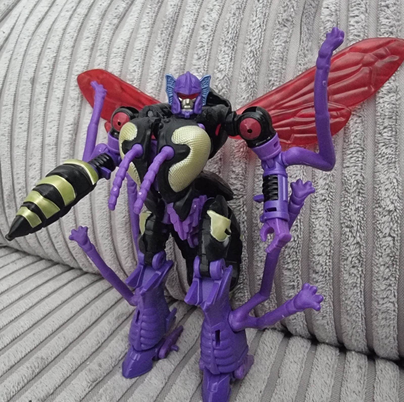 Transformers News: New Pics Show that the Transformers Creatures Collide 4 Pack Have Alternate Heads