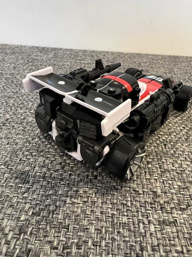 Transformers News: First Look at Transformers Velocitron Crasher (Go Bot) Transformers News: First Look at Transformers Velocitron Crasher (Go Bot)