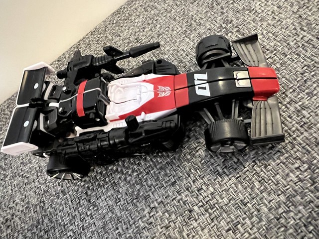 Transformers News: First Look at Transformers Velocitron Crasher (Go Bot) Transformers News: First Look at Transformers Velocitron Crasher (Go Bot)