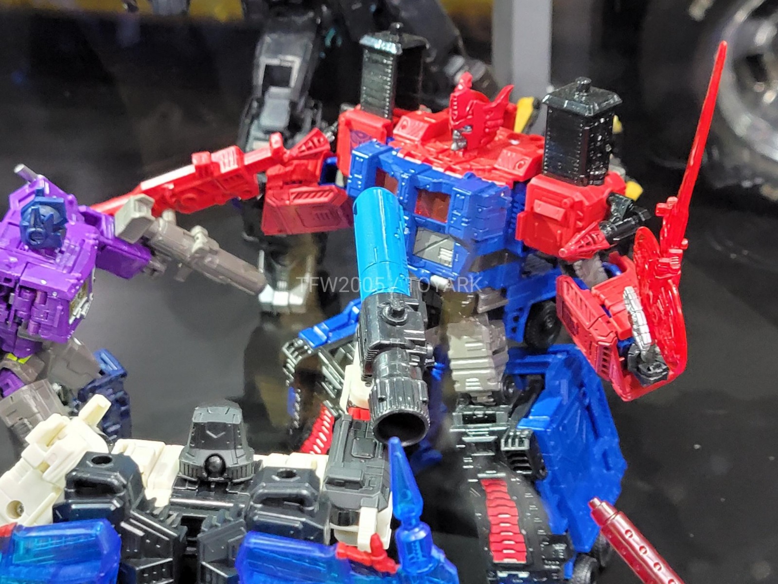 Transformers News: Images of Transformers Booth at SDCC's Preview Night
