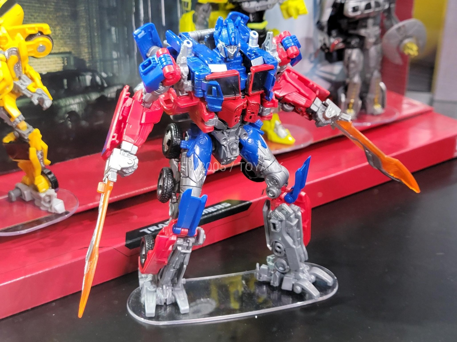 Transformers News: Images of Transformers Booth at SDCC's Preview Night