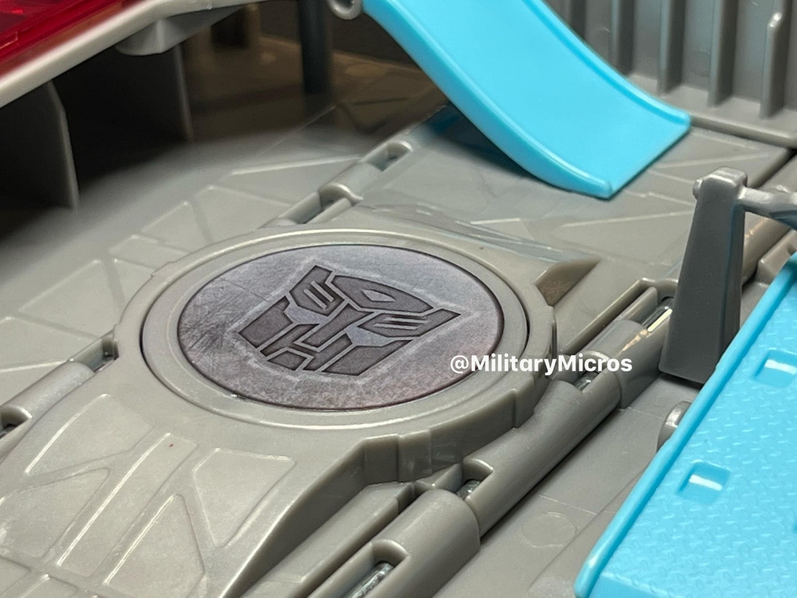 Transformers News: New Images of Micro Machines Optimus Prime Playset Transformers News: New Images of Micro Machines Optimus Prime Playset