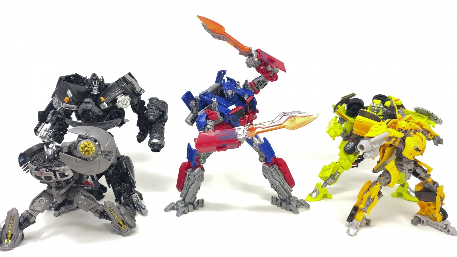 Transformers News: Comparison Images Between Upcoming Amazon Autobot 5 Pack and Previous Releases