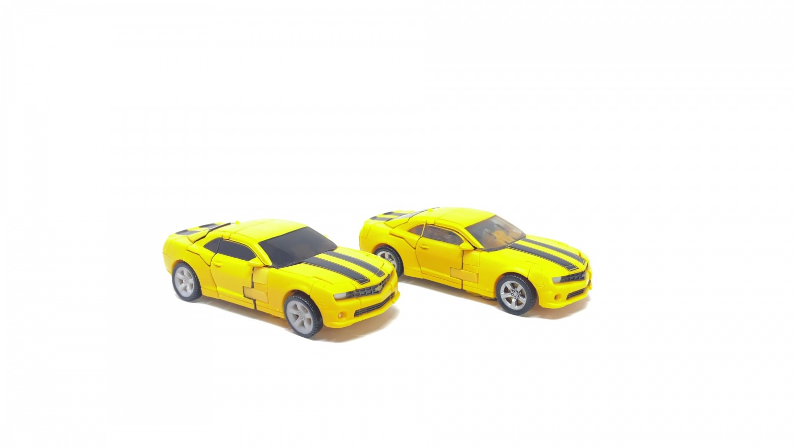 Transformers News: Comparison Images Between Upcoming Amazon Autobot 5 Pack and Previous Releases
