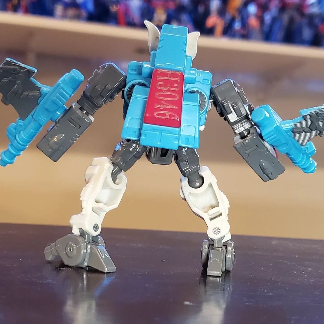 Transformers News: New In Hand Images of Latest Legacy Reveals + BTS Info on them like Explaining Megatron's Face Transformers News: New In Hand Images of Latest Legacy Reveals + BTS Info on them like Explaining Megatron's Face