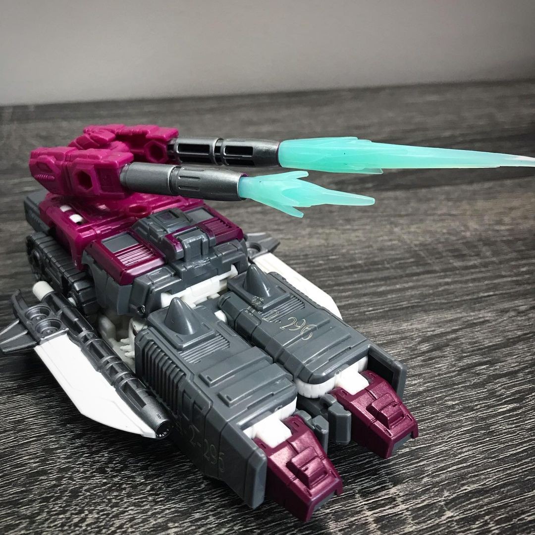 Transformers News: New In Hand Images of Latest Legacy Reveals + BTS Info on them like Explaining Megatron's Face Transformers News: New In Hand Images of Latest Legacy Reveals + BTS Info on them like Explaining Megatron's Face
