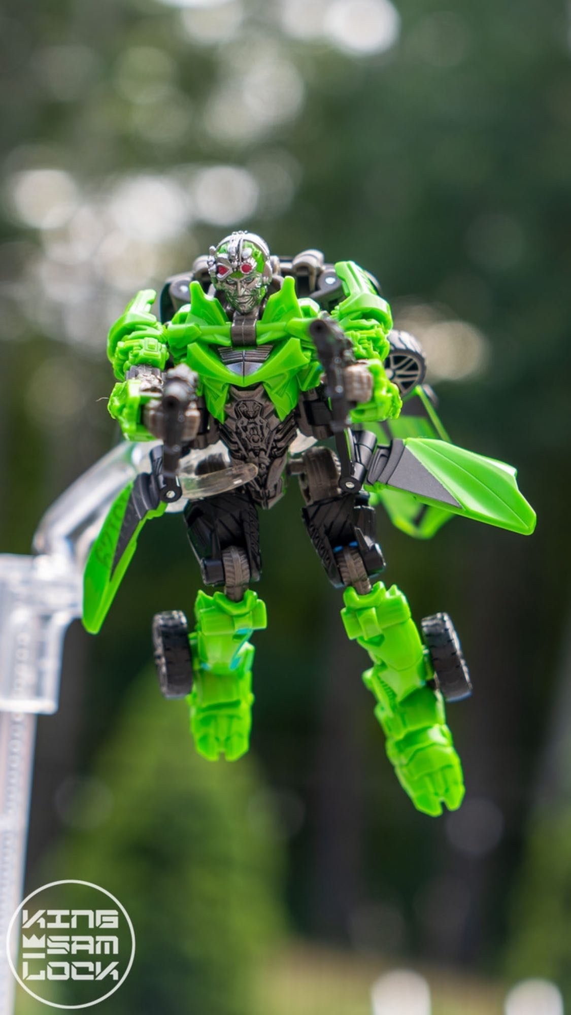 Transformers News: More Images of Studio Series Hot Rod and Crosshairs Showing Dynamic Poses Transformers News: More Images of Studio Series Hot Rod and Crosshairs Showing Dynamic Poses