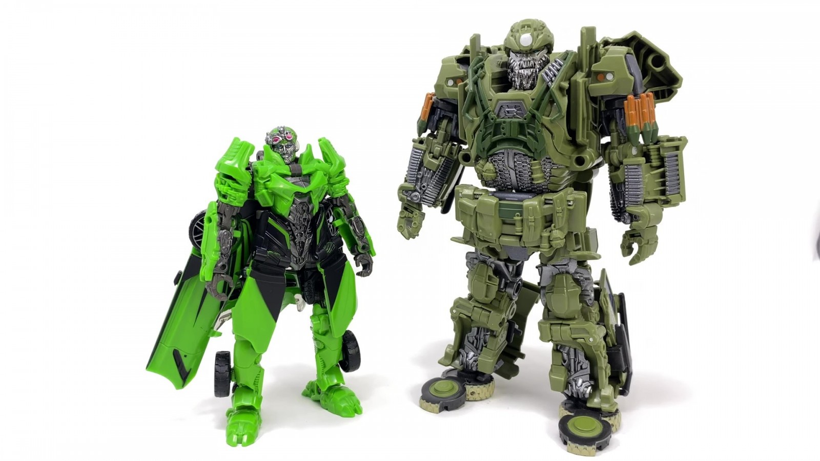 Transformers News: New In Hand Images of Studio Series Crosshairs with Comparisons Transformers News: New In Hand Images of Studio Series Crosshairs with Comparisons