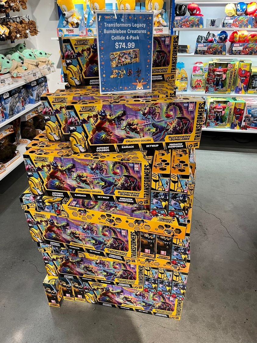 Transformers News: TRU at American Dream Mall is Swimming in Exclusive Transformers Creatures Collide Sets Transformers News: TRU at American Dream Mall is Swimming in Exclusive Transformers Creatures Collide Sets