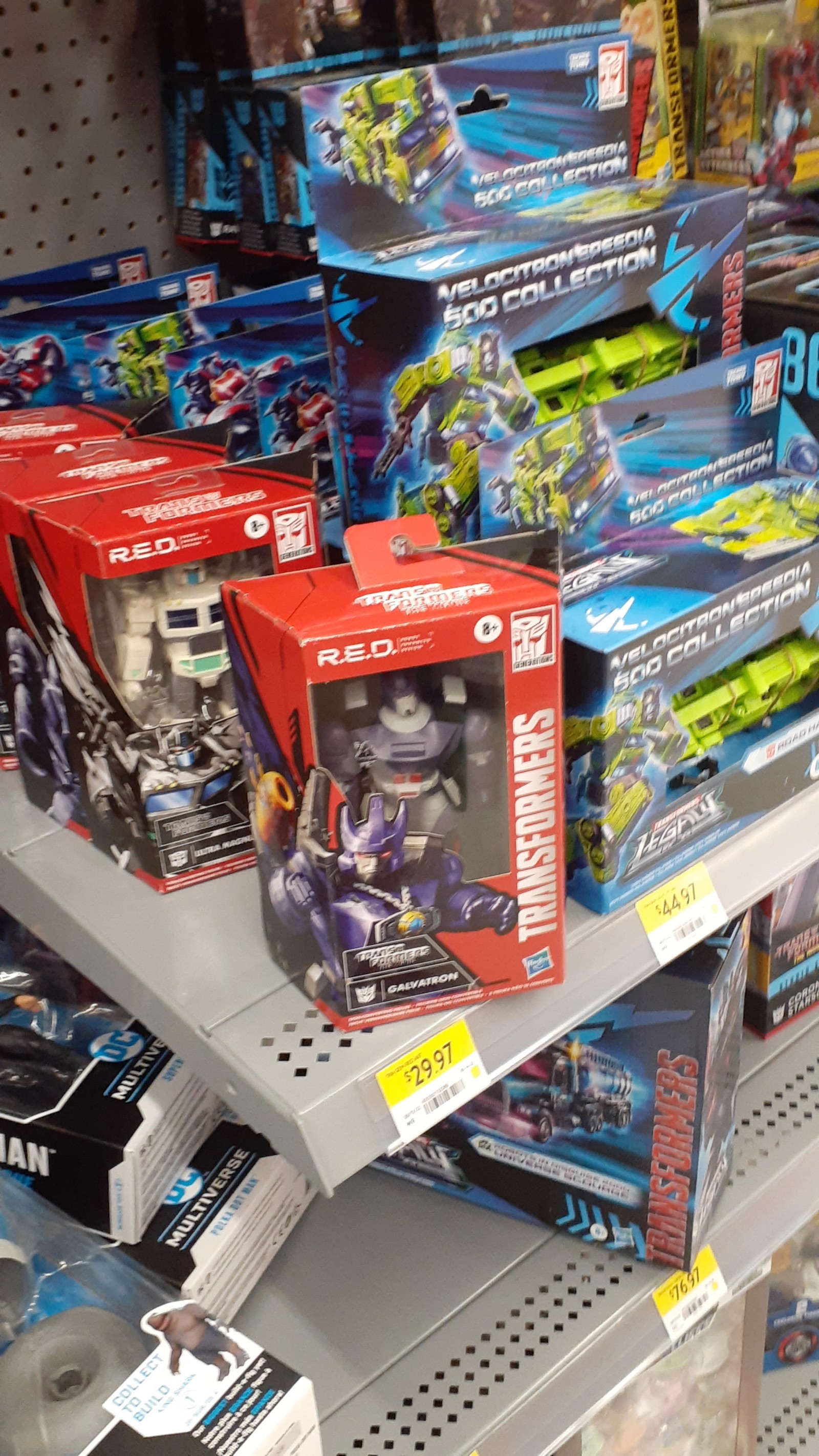 Transformers News: Rundown of New Sightings in Canada Including new RED FIgures, Shadowstrip, Crasher and More