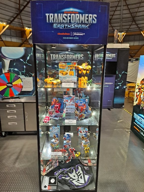 Transformers News: First Look at Earthspark Toys in Packaging at Oz Comic-Con
