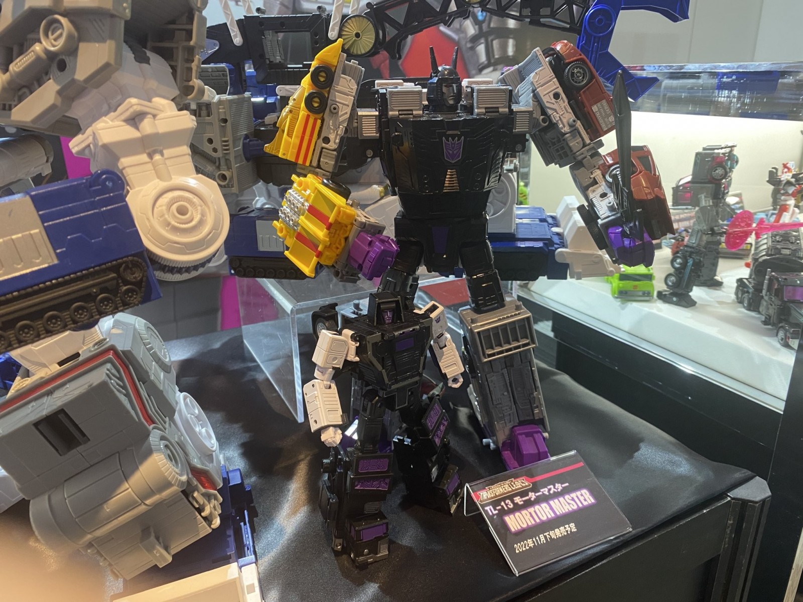 Transformers News: First Look at Legacy Breakdown, Prototype of MPG Raiden and More at Takara Tomy Hobby Expo Transformers News: First Look at Legacy Breakdown, Prototype of MPG Raiden and More at Takara Tomy Hobby Expo