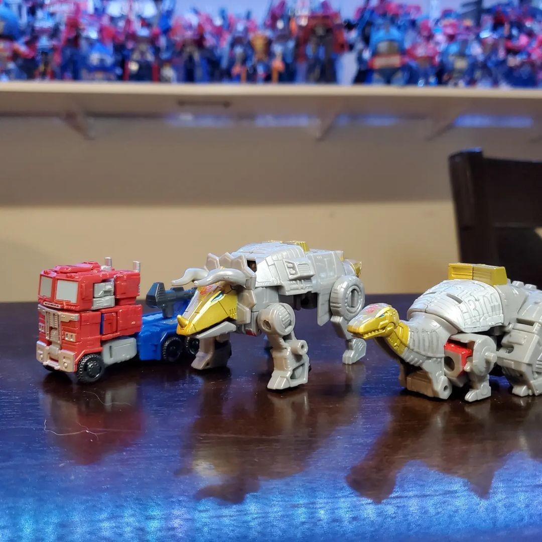 Transformers News: Hasbro Designer Hints at Core Class Dinobots Being Reused for Dinoking Transformers News: Hasbro Designer Hints at Core Class Dinobots Being Reused for Dinoking