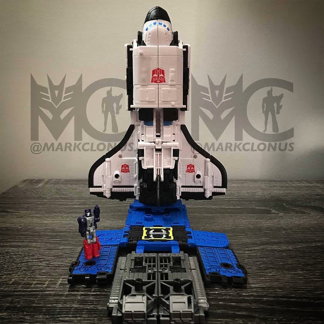 Transformers News: Re: Walmart Exclusive Velocitron Line Discussion