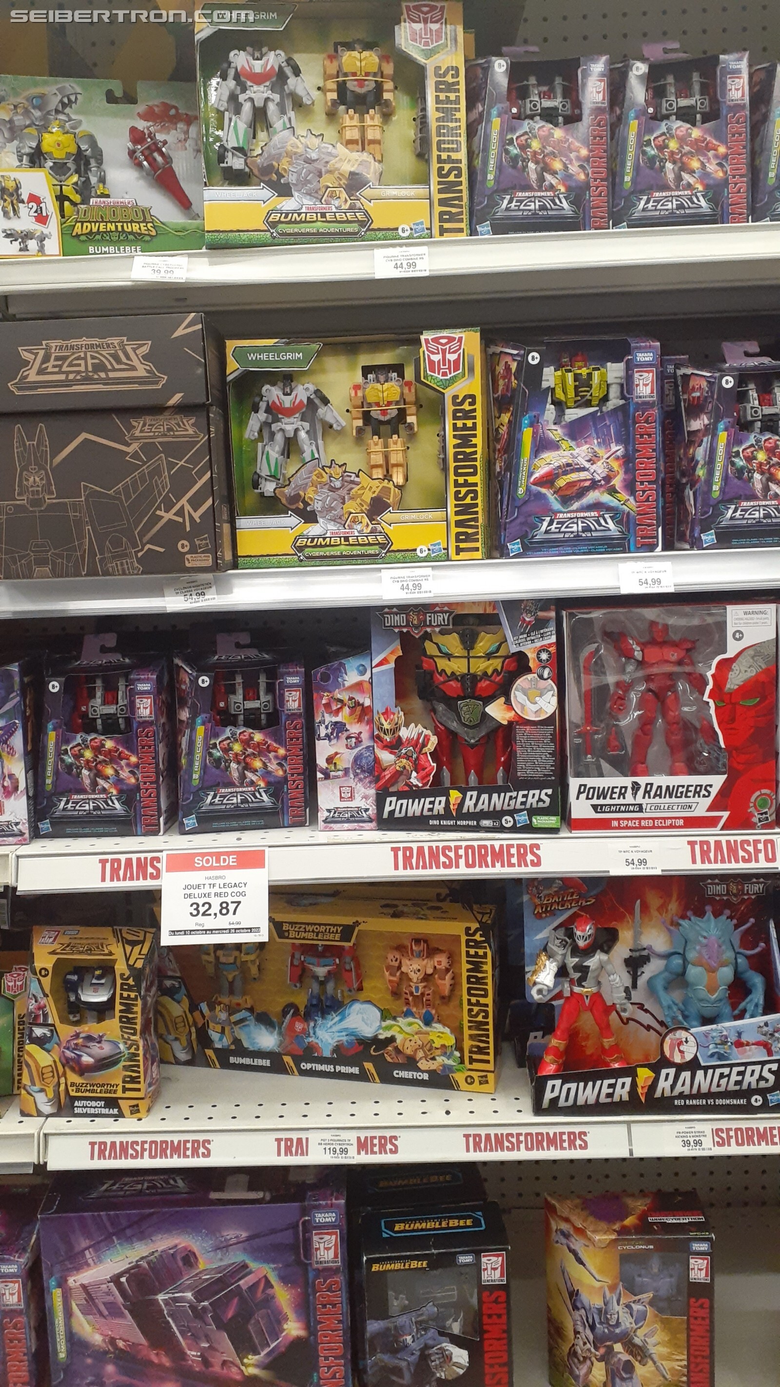 Transformers News: Canada Transformers Sightings News with Minerva at Gamestop, Great deal on Red Cog, and More! Transformers News: Canada Transformers Sightings News with Minerva at Gamestop, Great deal on Red Cog, and More!