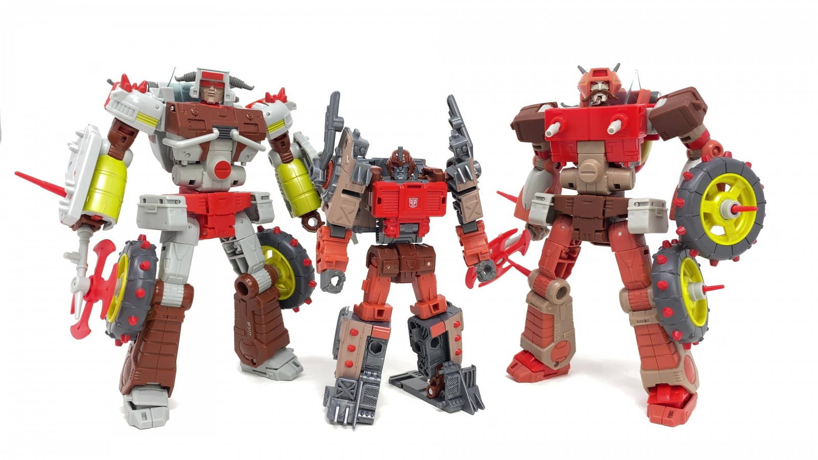 Transformers News: In Hand Images of Legacy EV Scraphook and Needlenose + Video Review Transformers News: In Hand Images of Legacy EV Scraphook and Needlenose + Video Review