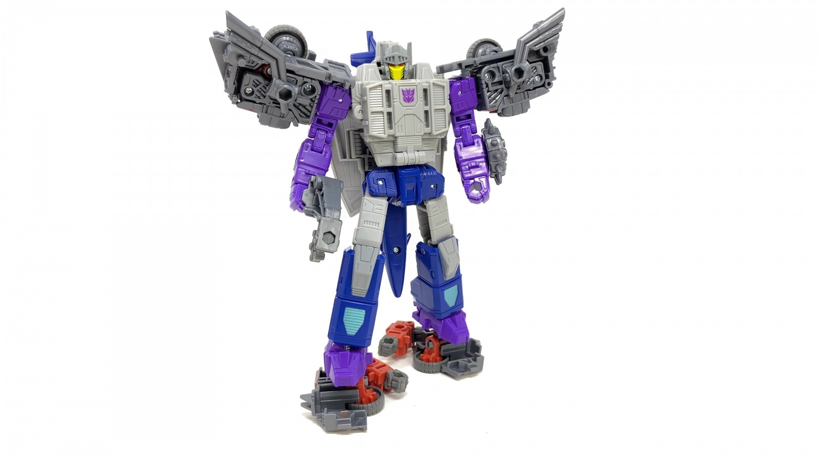 Transformers News: In Hand Images of Legacy EV Scraphook and Needlenose + Video Review Transformers News: In Hand Images of Legacy EV Scraphook and Needlenose + Video Review