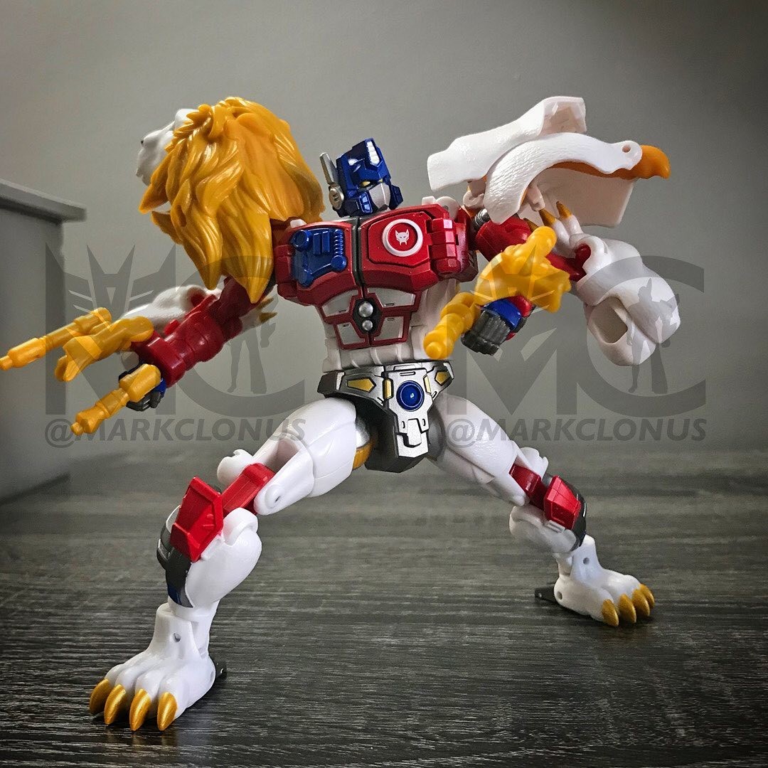 Transformers News: New Images of Legacy Voyager Leo Prime Transformers News: New Images of Legacy Voyager Leo Prime